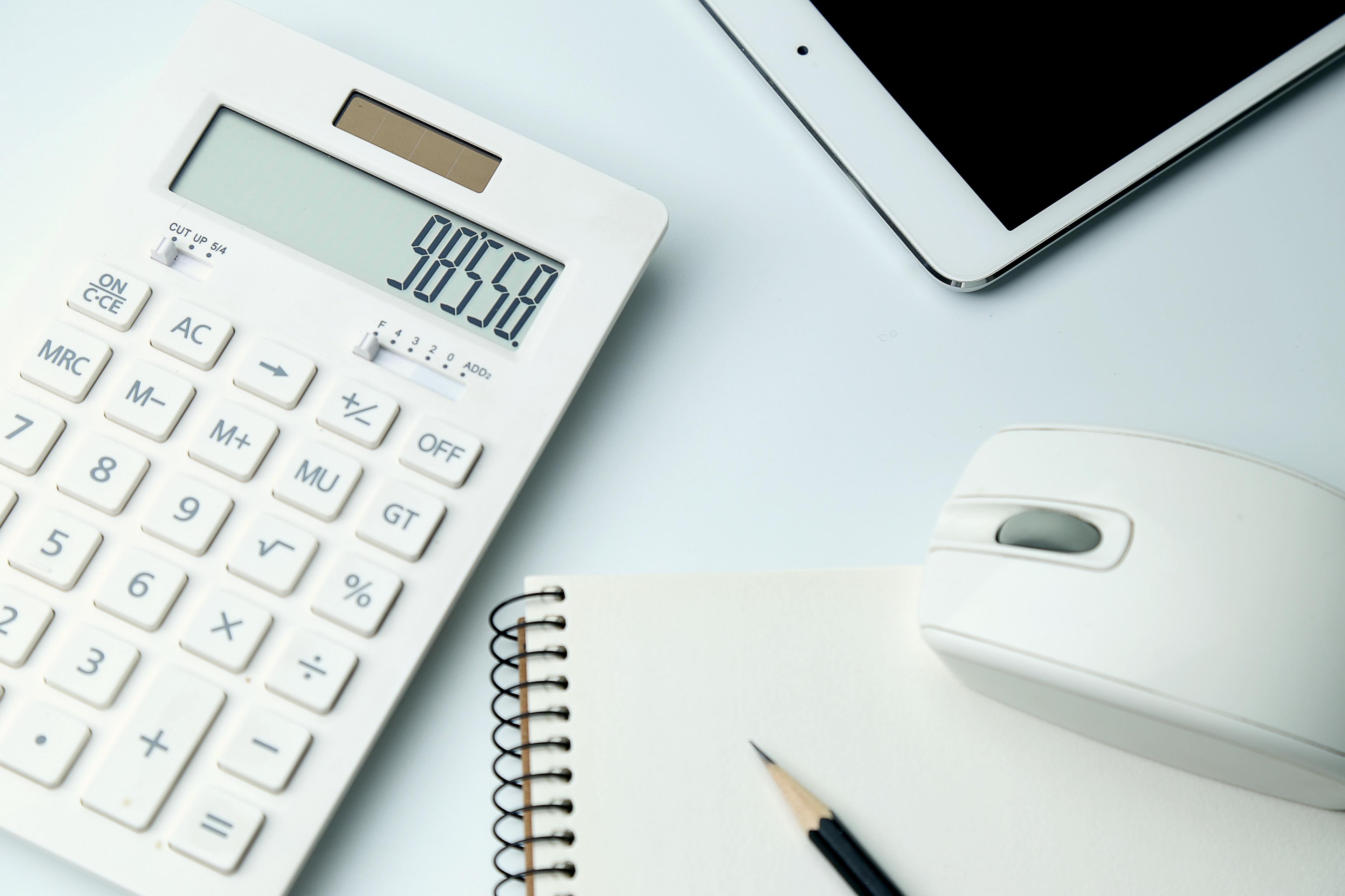 Bill of materials and industrial product prepared for a PCF readiness check